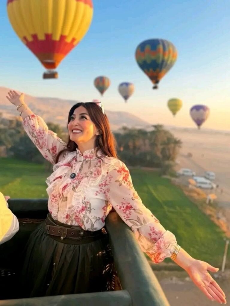 البلوجر اسماء راوف في الاقصر. تجربة البالون